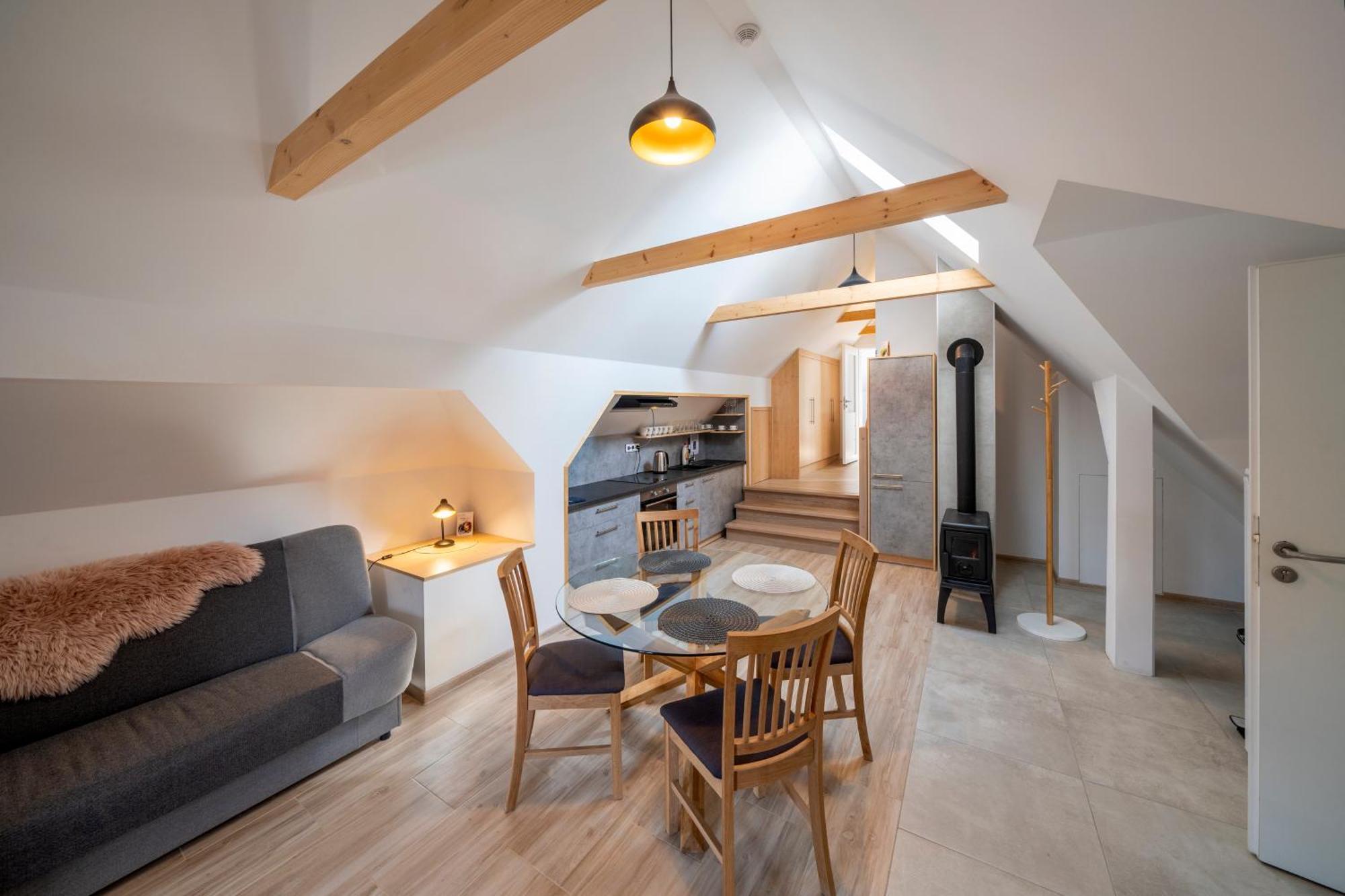 Apartmany Pod Namestim 2 Telc Exterior photo